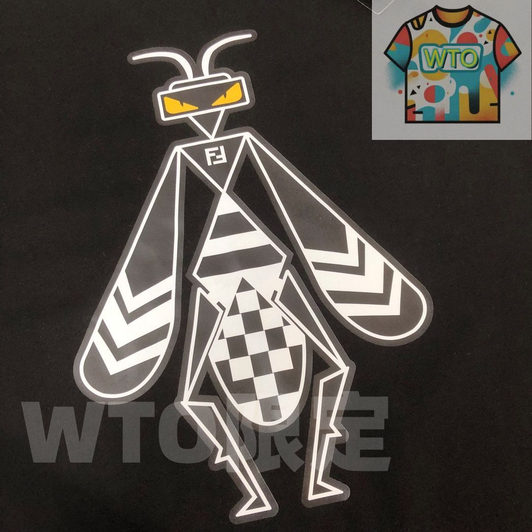 カジュアルTシャツ