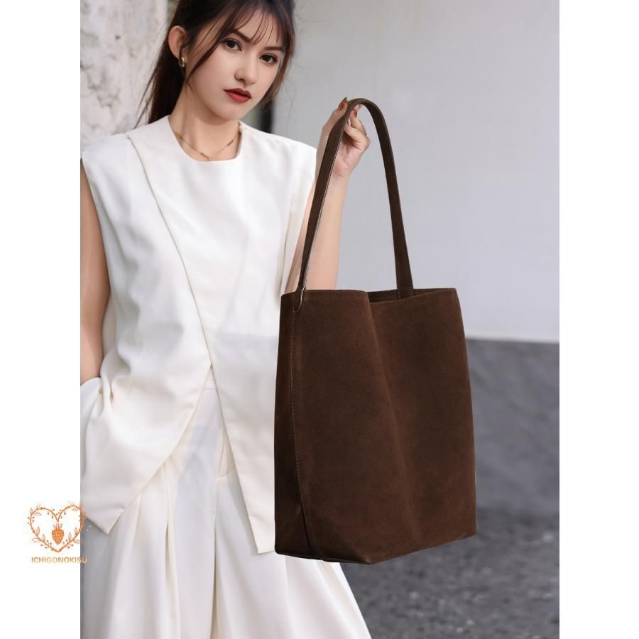 バケツ型バッグ