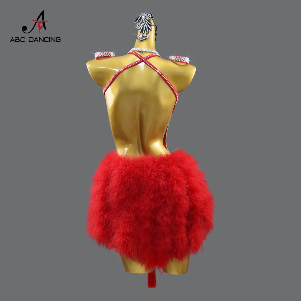 パーティー 演出服