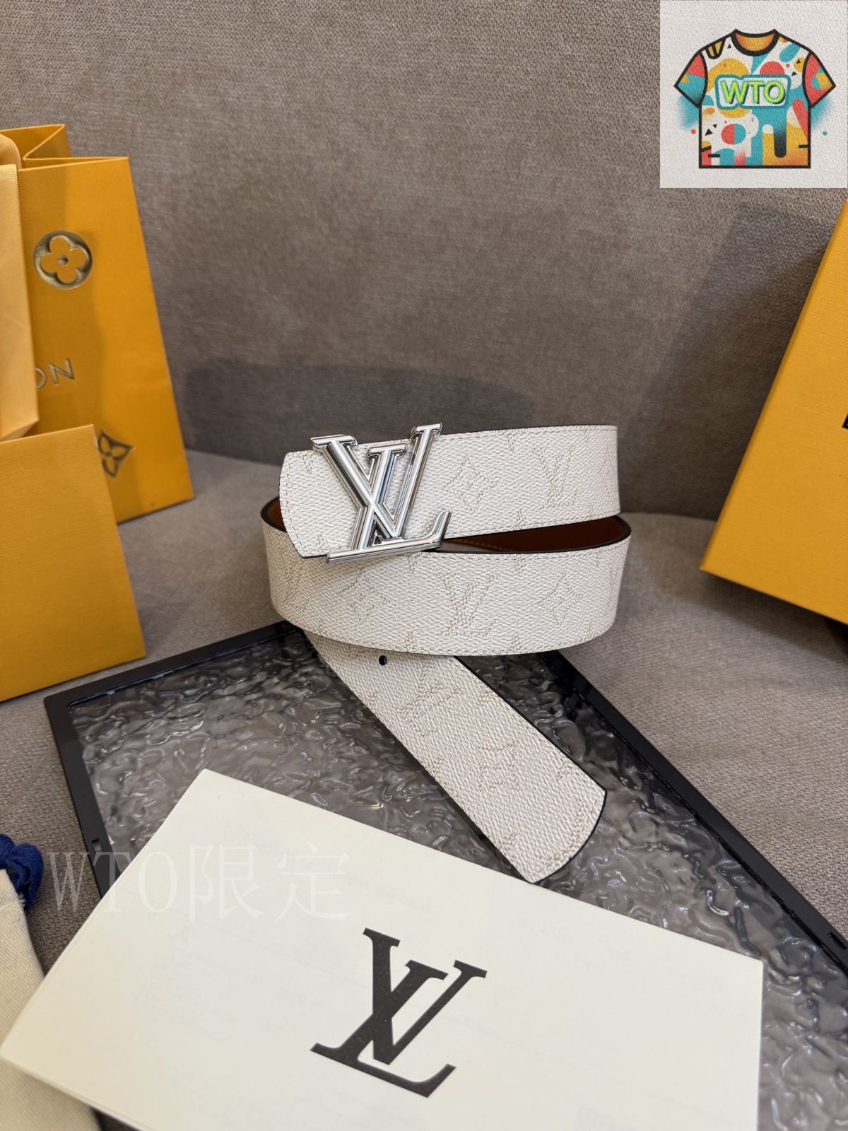 リバーシブルベルト