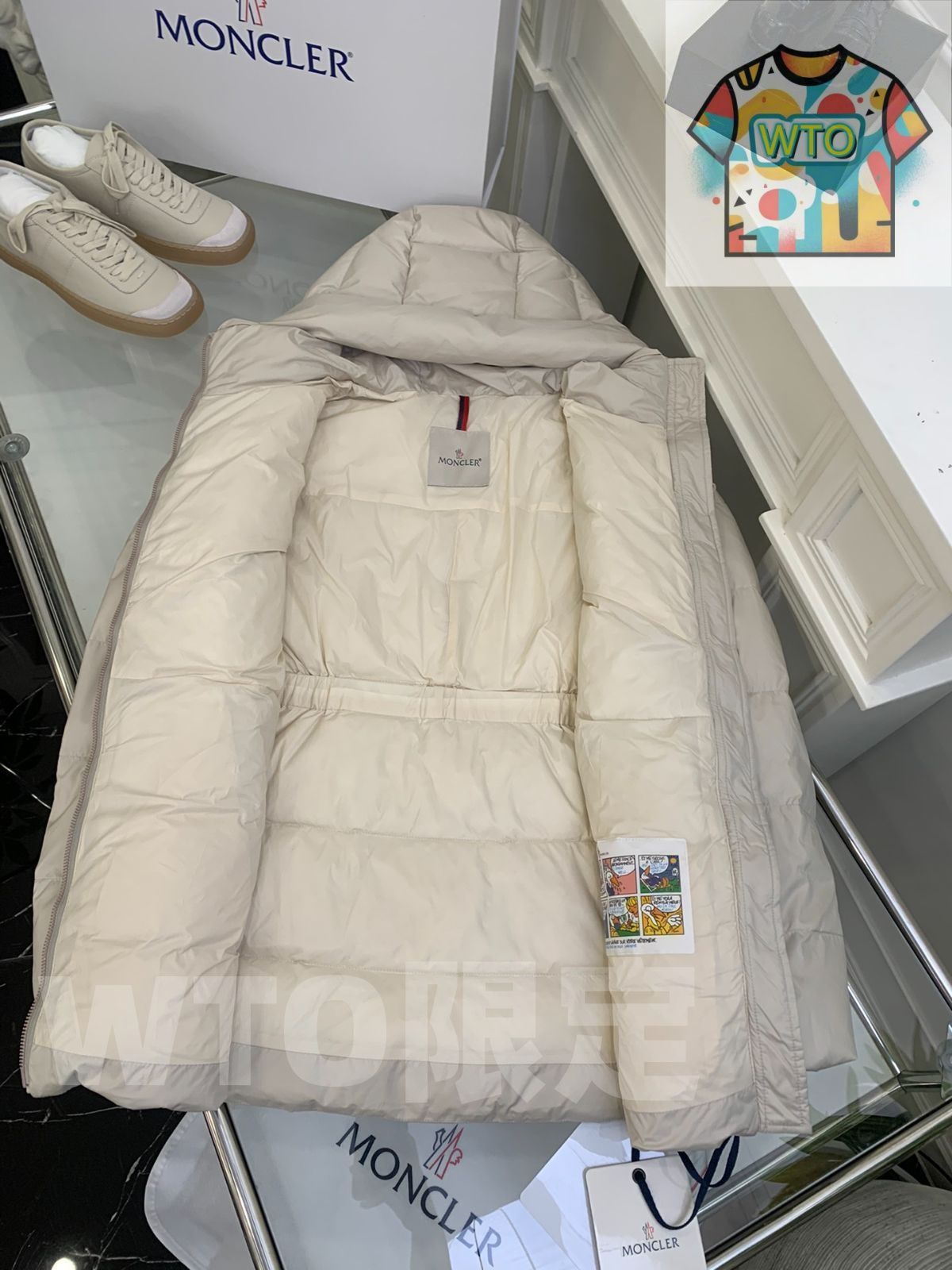 MONCLERモンクレール