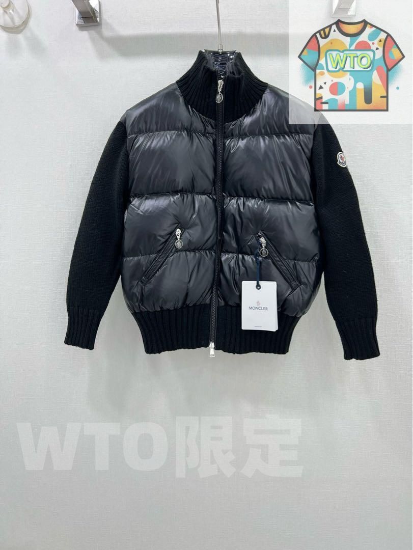 Moncler 黒 ダウンジャケット リブ編みハイネック| |