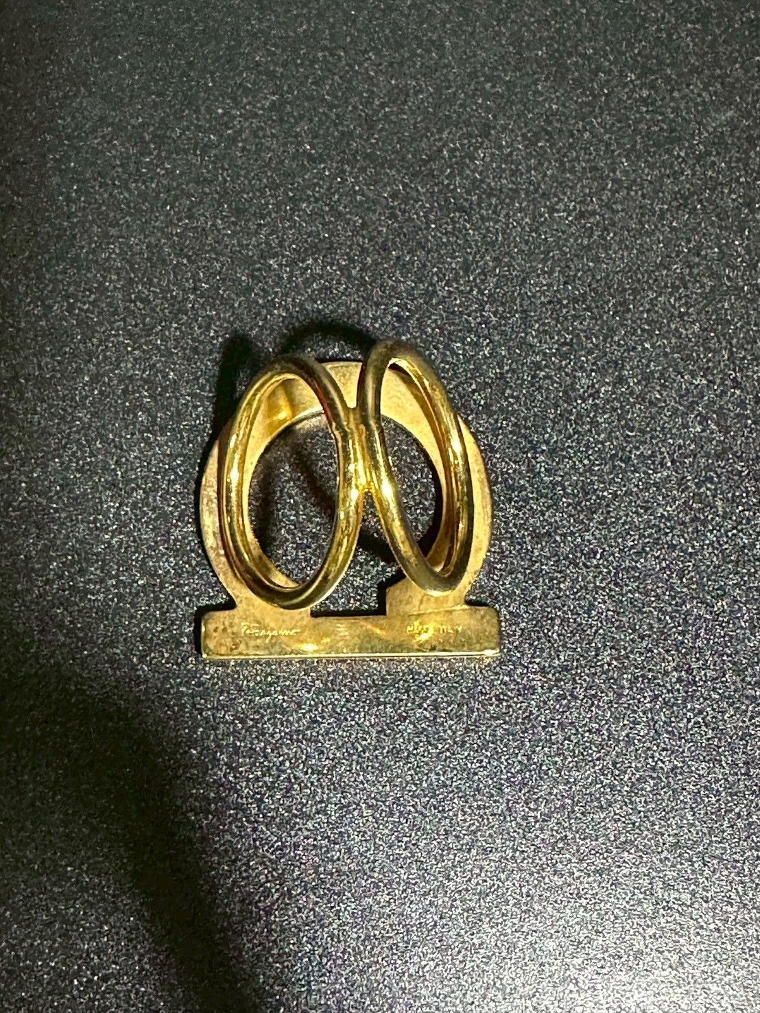 公式オンラインショップ！ サルヴァトーレフェラガモ スカーフリング ガンチーニ B25100906 100％品質保証！