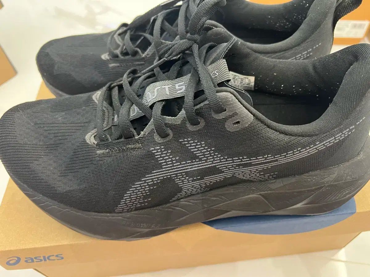 アシックス asics ノヴァブラスト BLAST 5 ブラック - 2E ワイド 280サイズ
