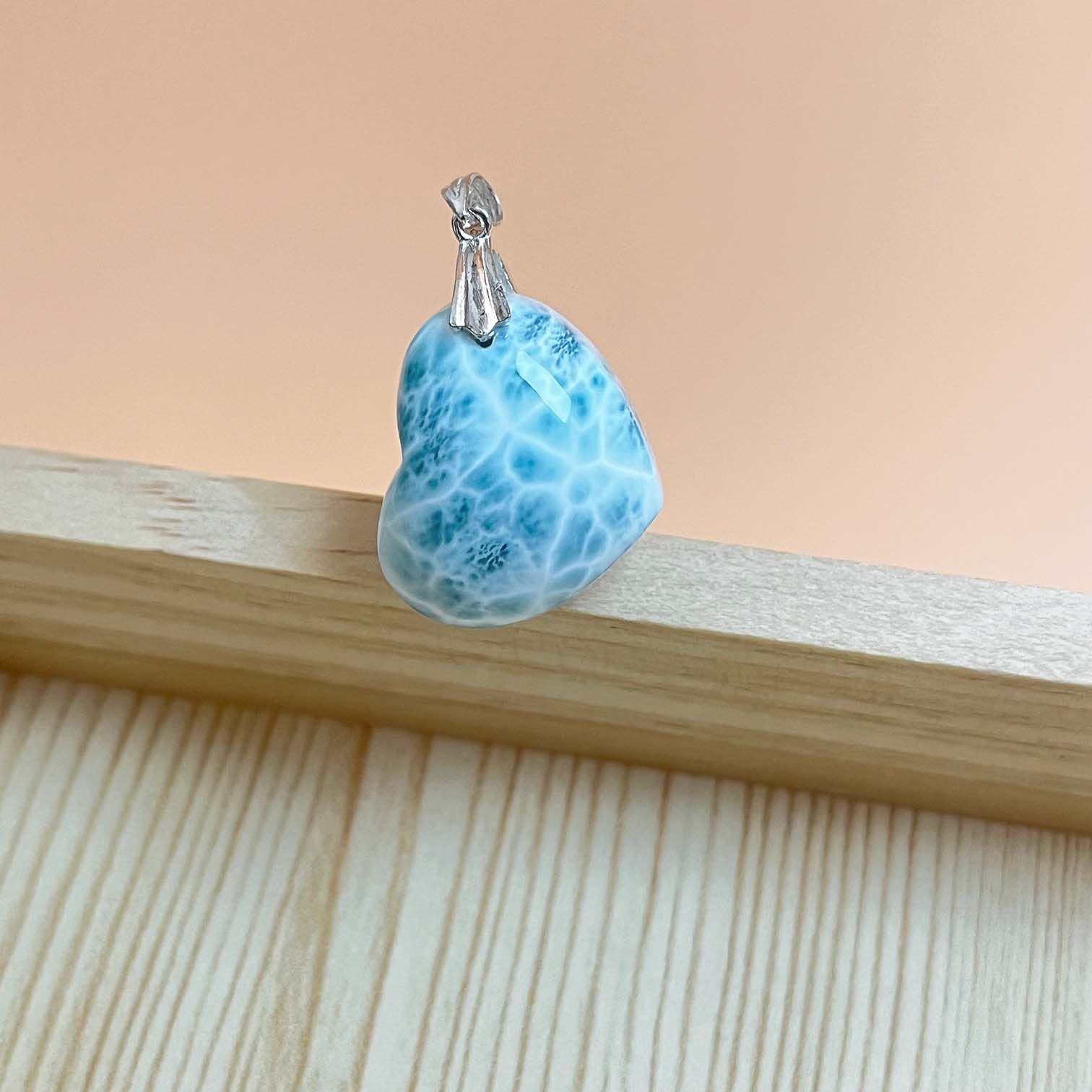 夢色 EU製 ラリマーペンダント パワーストーン 天然石 お守り プレゼント 約19.3 23.2 11.8mm ZB9709