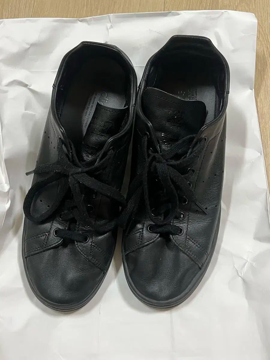 アディダス スタンスミス デコン 270