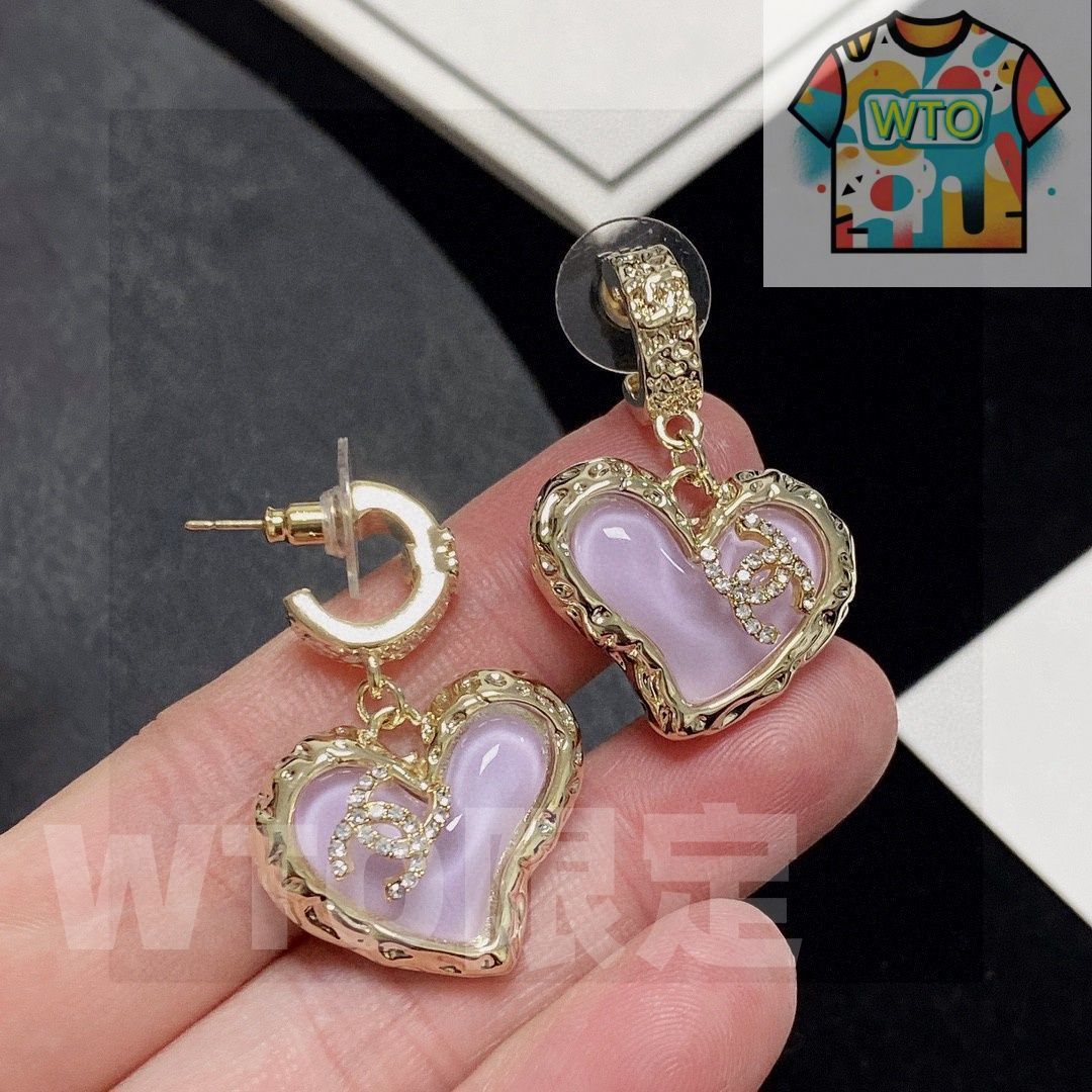 ダイヤモンド 愛心ピアス