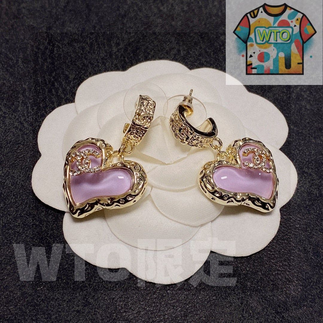  今日 Chanel ダブル C ダイヤモンド 愛心ピアス 在庫 価格 イヤリング ノンホールピアス アクセサリー