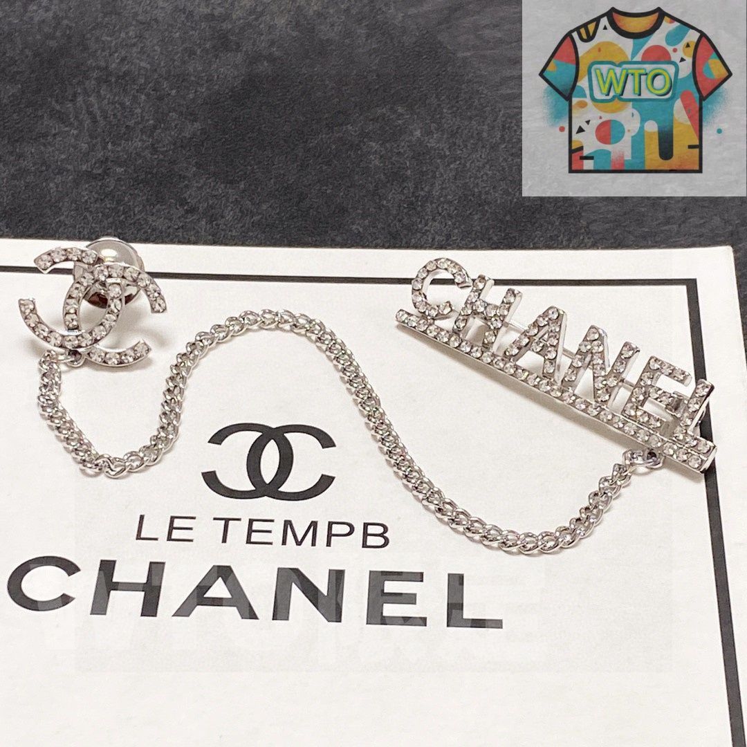 スモールサイズ ブローチ