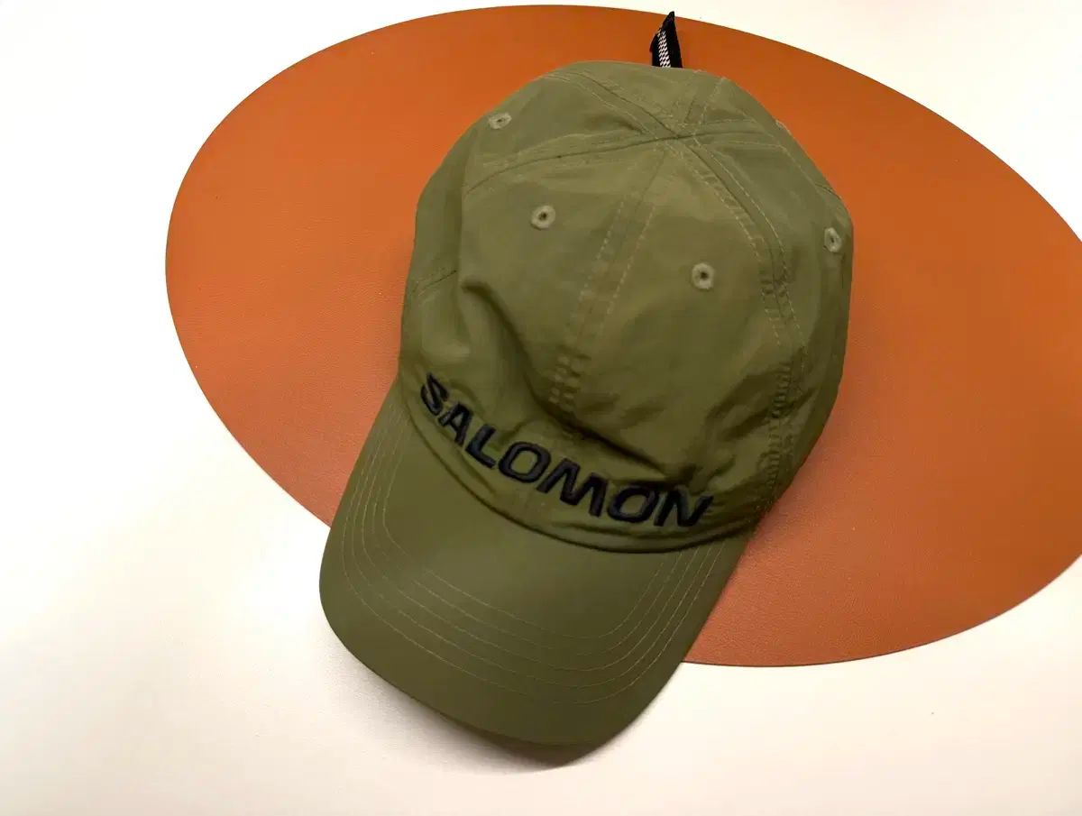 SALOMON サロモン ベースボールキャップ 帽子 カーキ