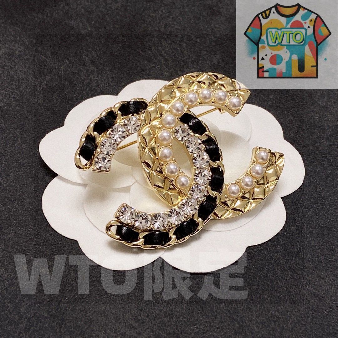 スモールサイズブローチ