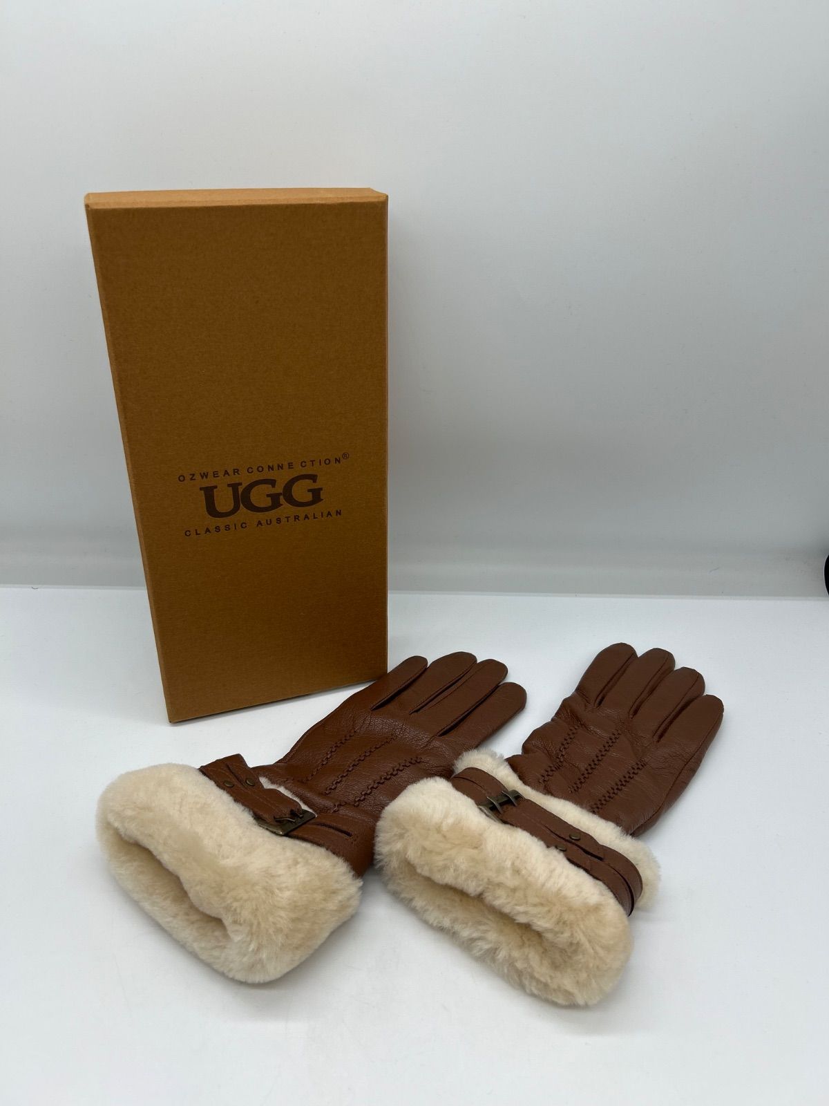 未使用品です‼︎ UGG アグ レザーグローブ Sサイズ UGG レザーグローブ Sサイズ 雑色店 UGG 【並行輸入品】アグ 手袋
