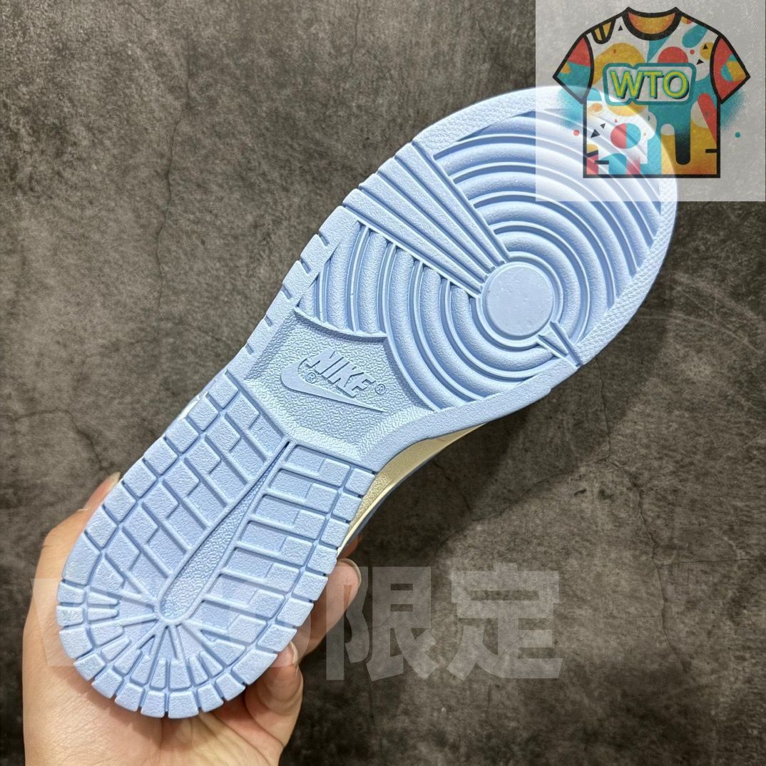 Nature スニーカーDD1873-400