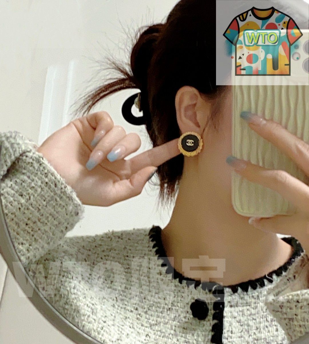 WTO通販 CHANEL ノンピアス イヤクリップ ダブル C ロゴデザイン -WTO輸入-EBN34