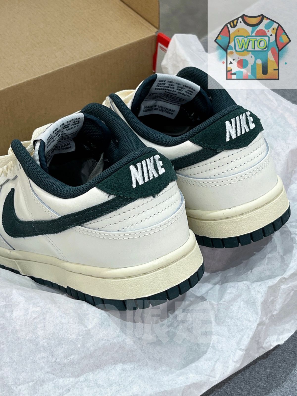 ナイキ FQ8080-133