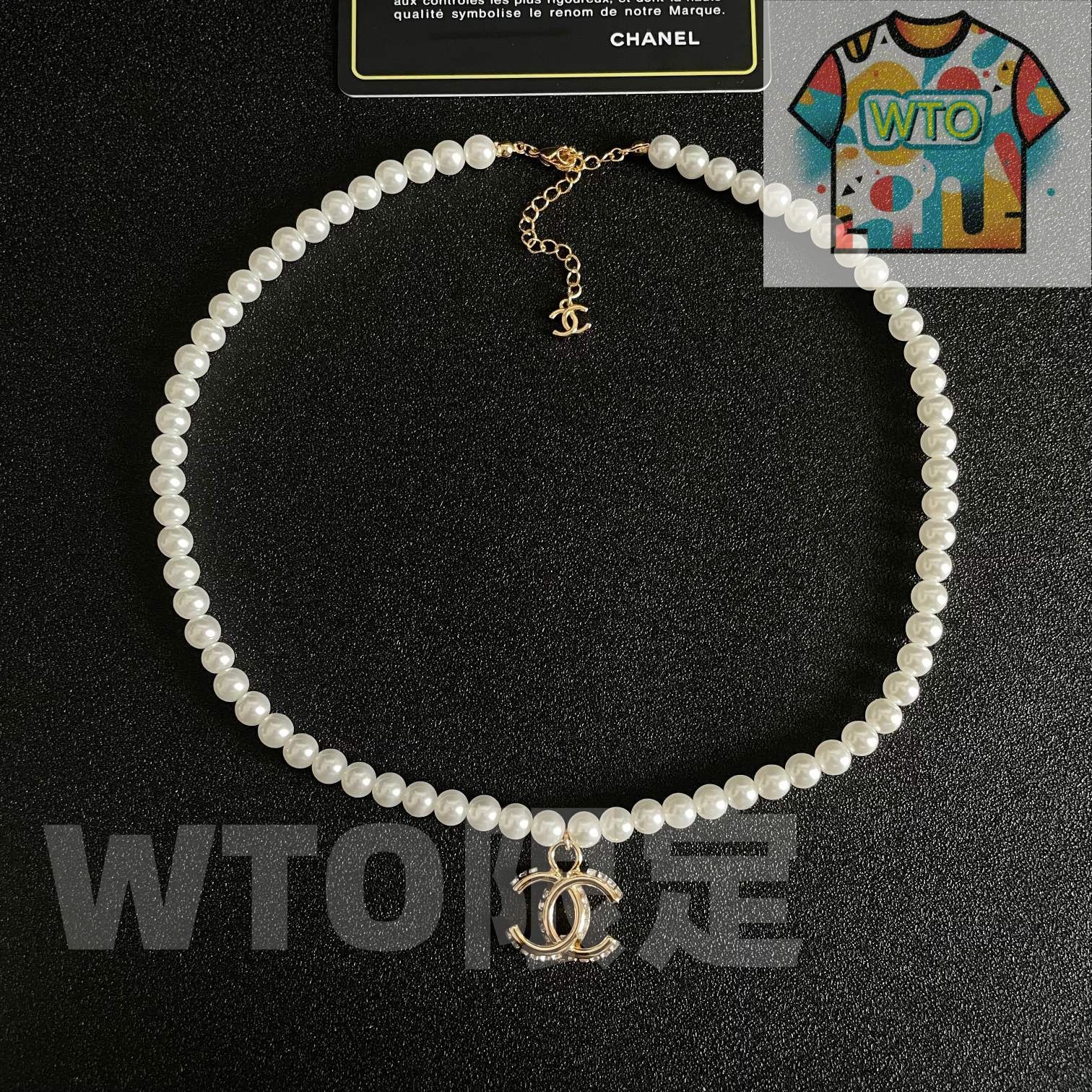 アルファベットネックレス