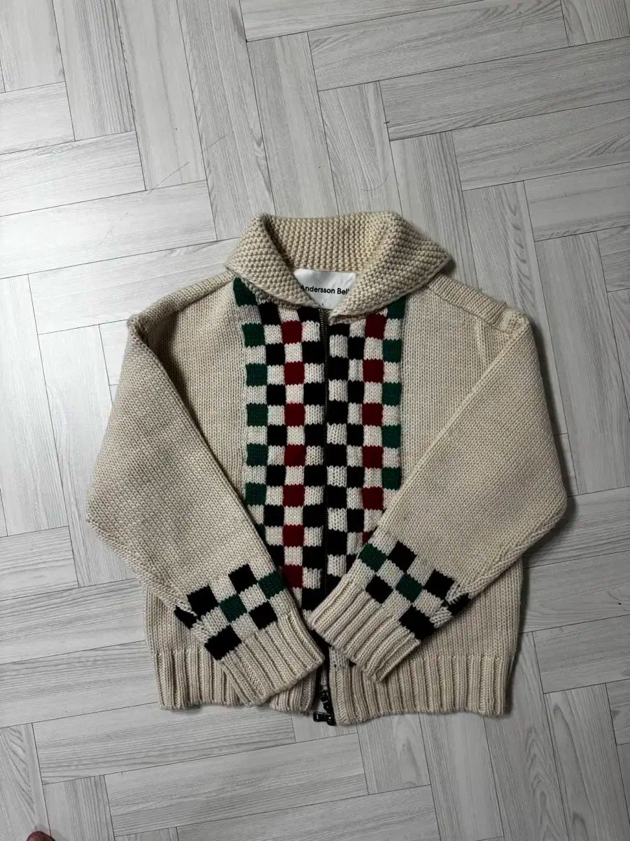 アンダースンベル チェッカーボード カウチン ジップ カーディガン