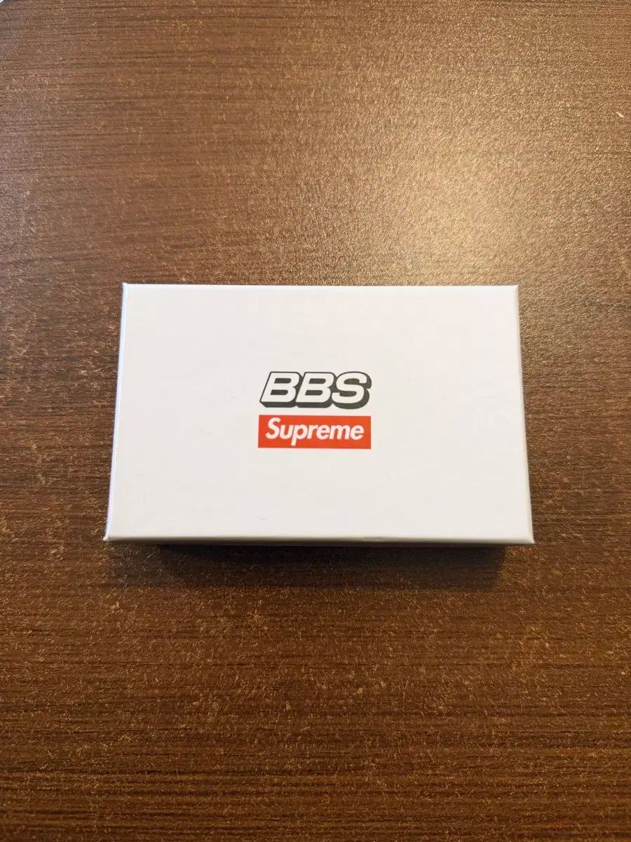 シュプリーム BBS キーホルダー