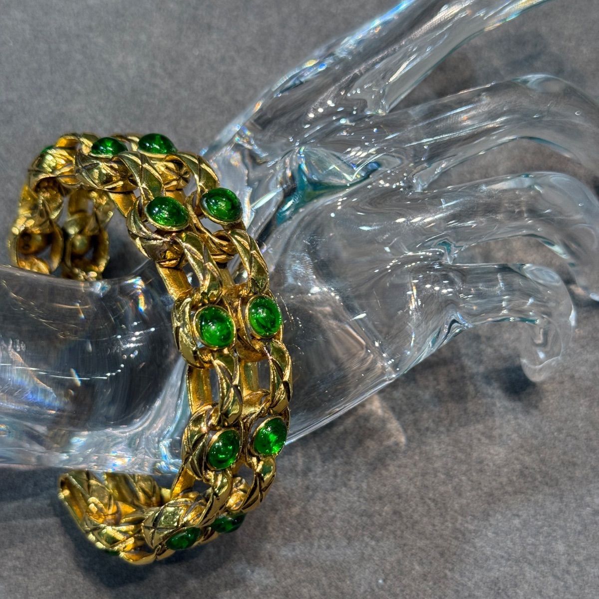 ヴィンテージ シャネル グリポア バングル