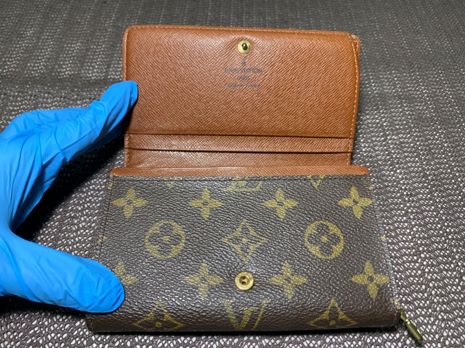 LOUIS VUITTON ルイヴィトン 二つ折り財布 ポルト モネビエトレゾール