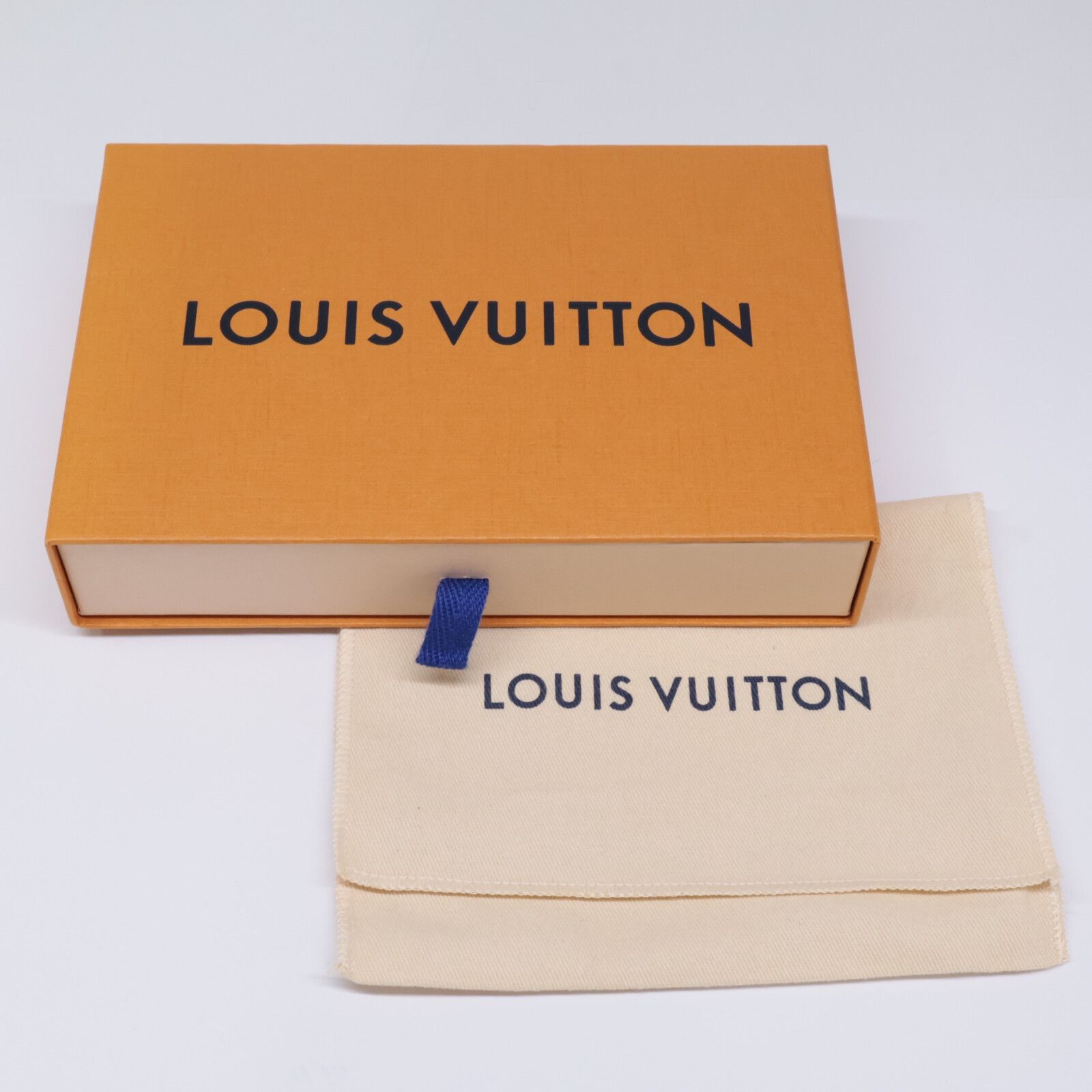 LOUIS VUITTON ルイヴィトン 24年製 M12551 IPHONE バンパー 16 PRO