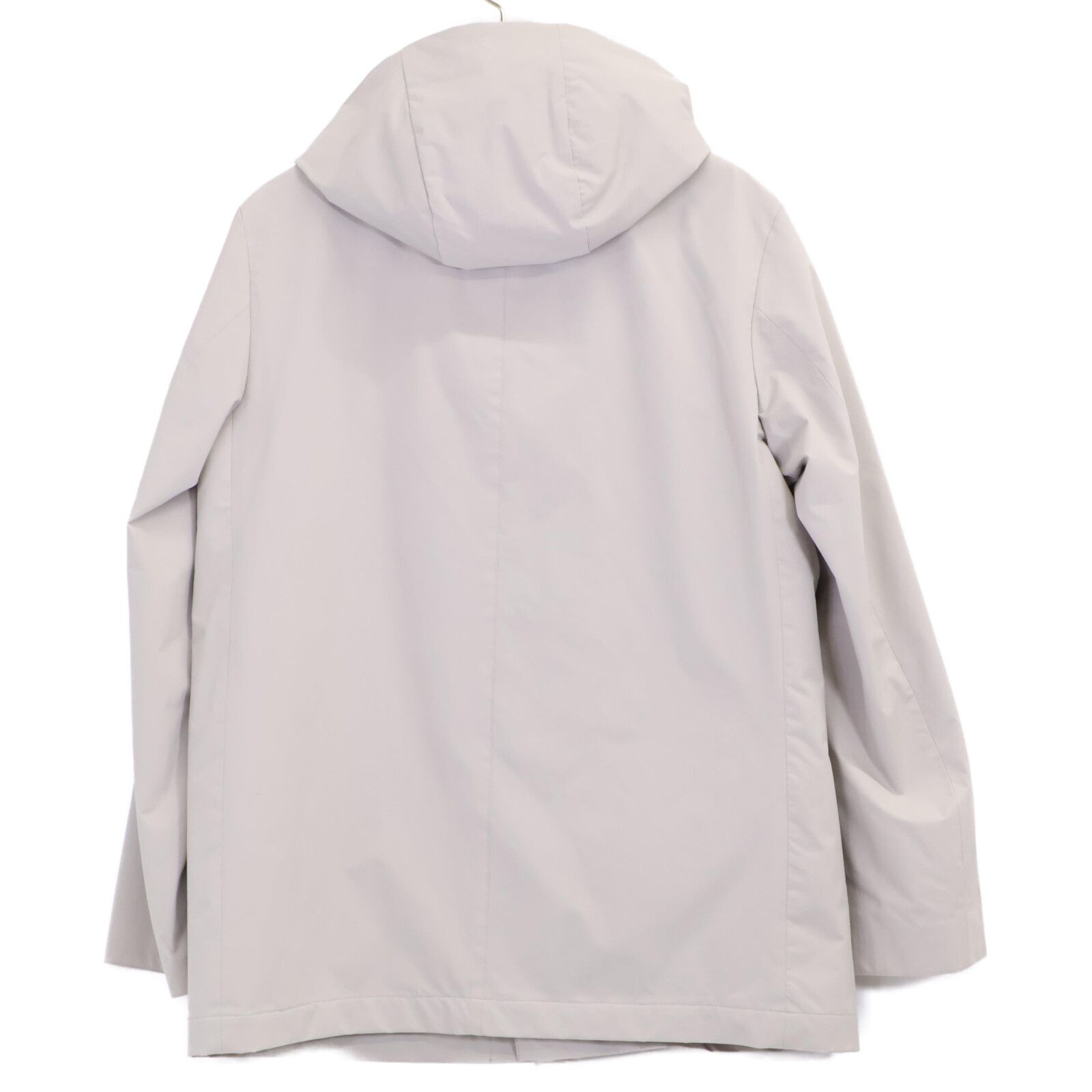 トロッターコート