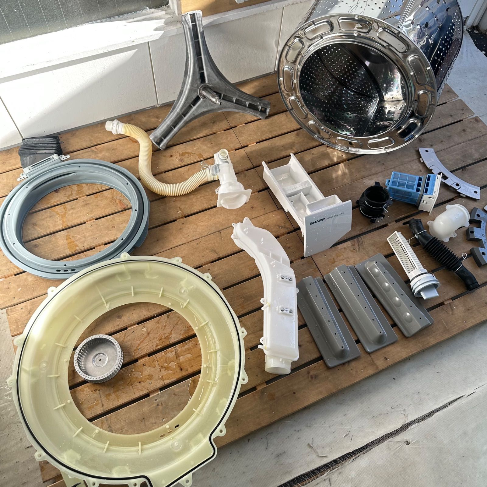SHARP ES-S7H-WL 2023年製 ドラム式洗濯機 分解洗浄 - メルカリ