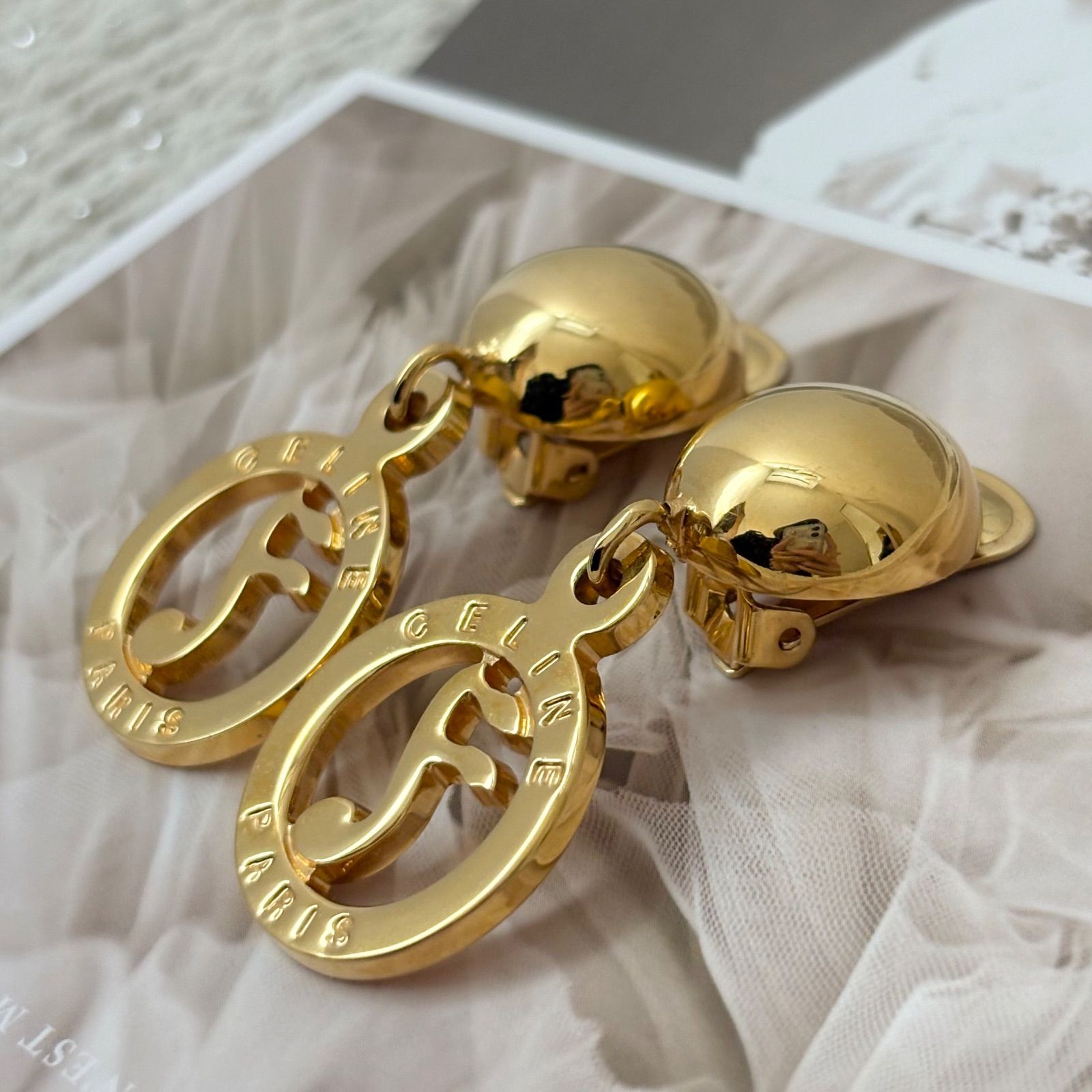 セリーヌ/celine トリオンフ ピアス 金色 超美品 CELINE
