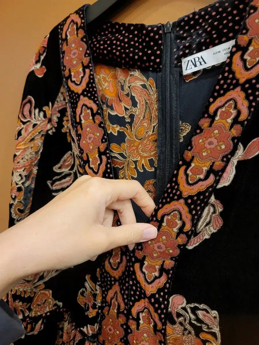 ツアーベルベット