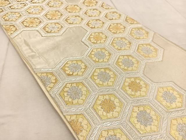 平和屋着物◎西陣 服部織物謹製 六通柄袋帯 唐織 白鳥緞子 亀甲花文 金