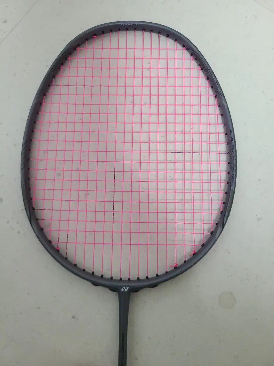 バドミントンラケット