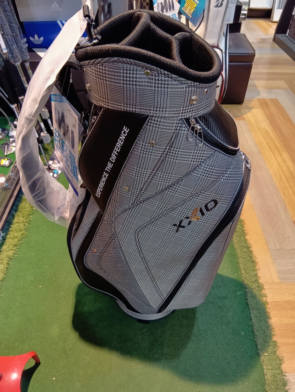 Cb ゼクシオ XXIO キャディバッグ GGC-X164 グレンチェック 大崎店