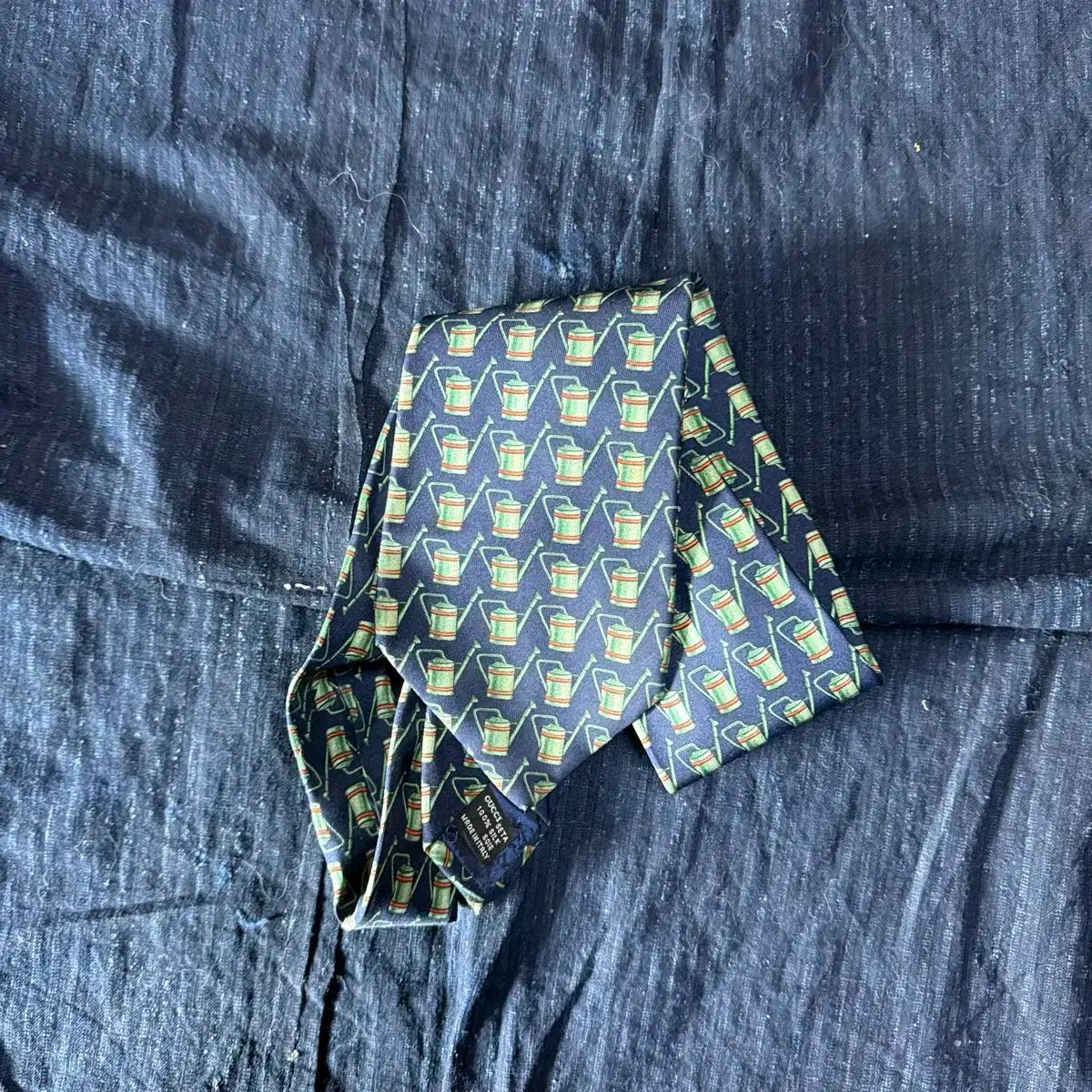 グッチ ウォーターリング カン パータン シルクタイ