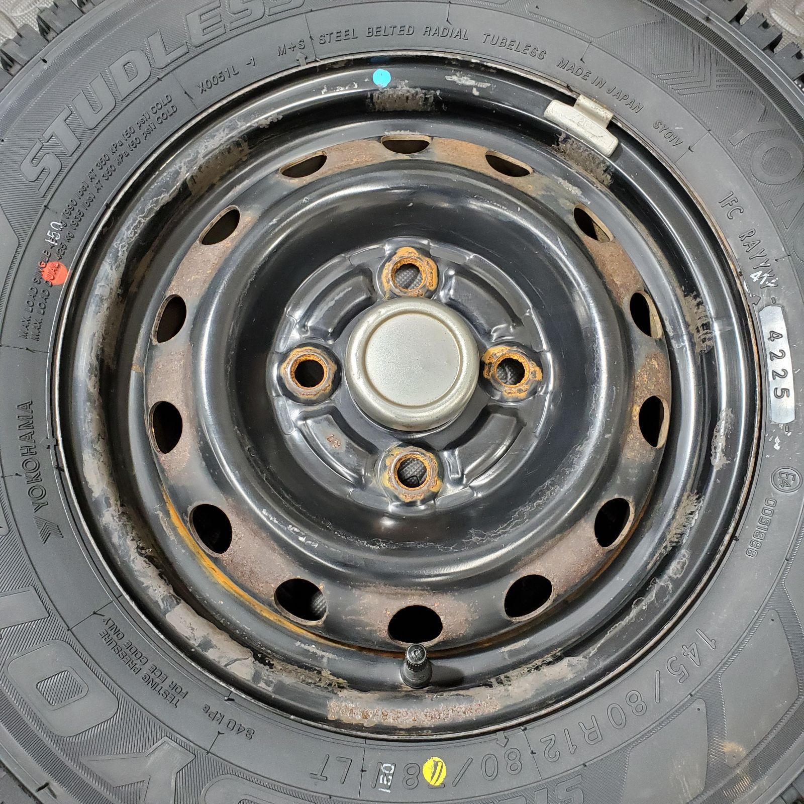 25年製 タイヤ 145 80 R 12 78 N LT ヨコハマ SY 01 V 三菱 ミニキャブ 日産 クリッパー U 61 71 スタッドレスタイヤ 冬タイヤ 1182