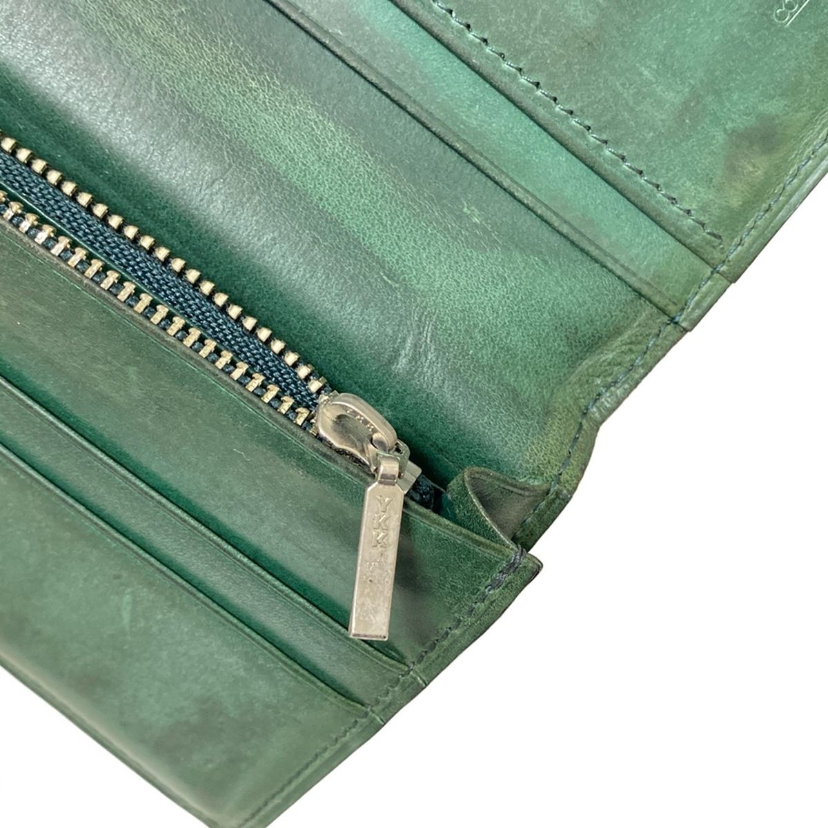 グリーン レザー