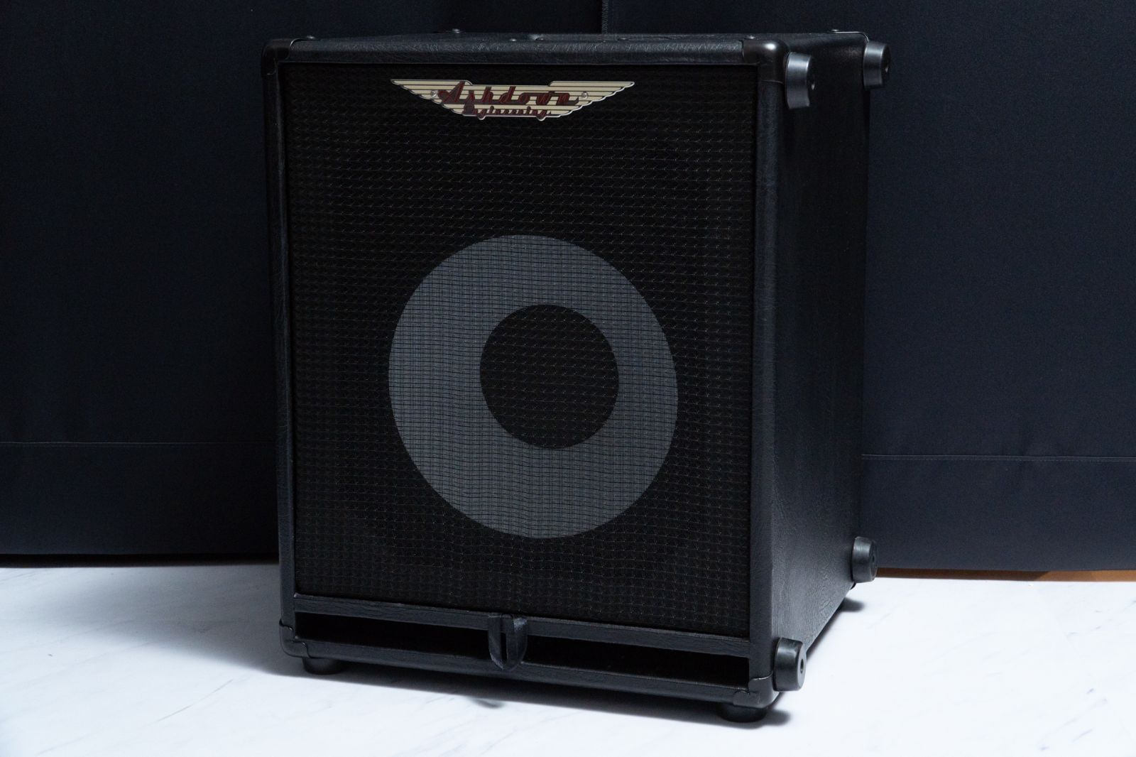 ASHDOWN RM 112 t GIB横浜