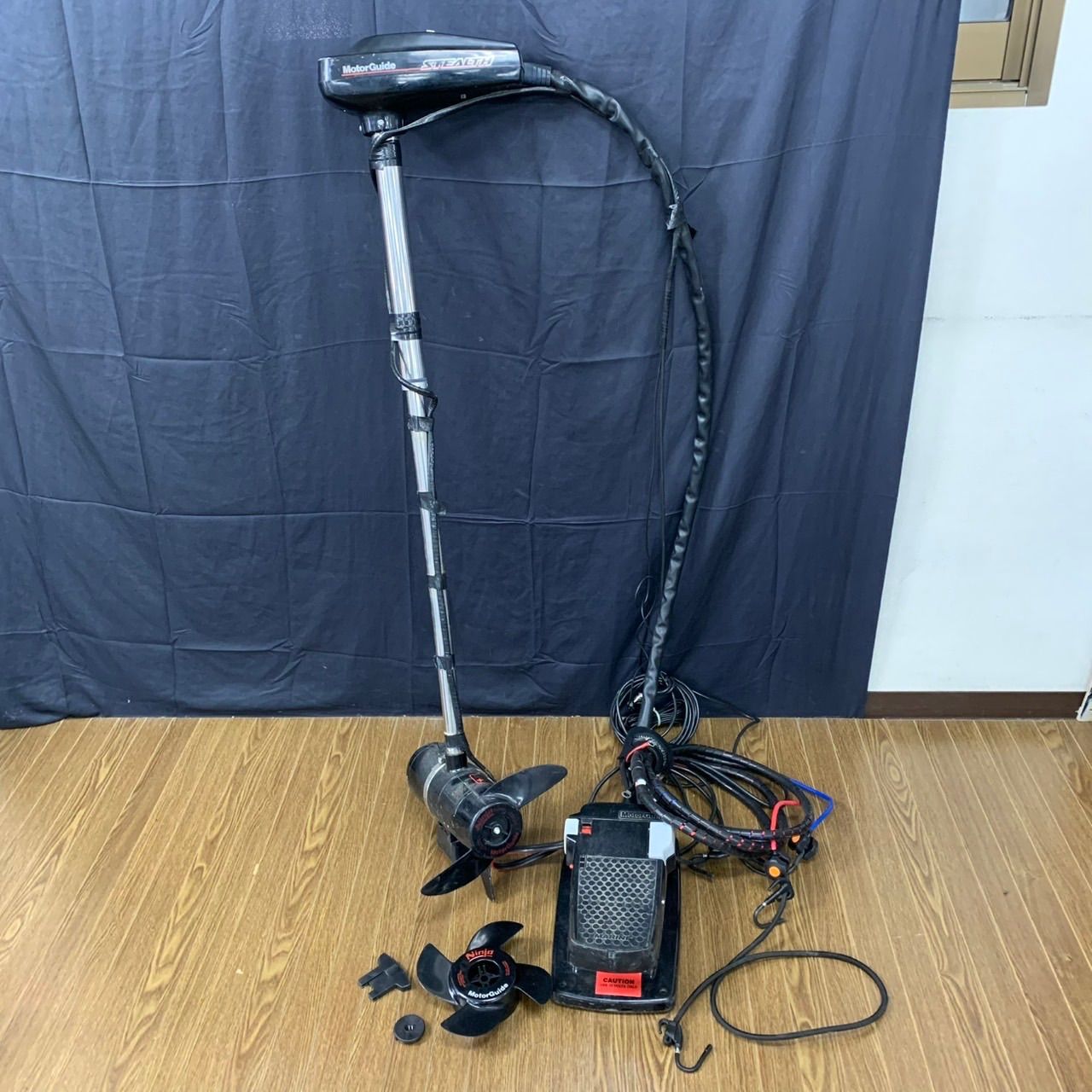 M げ交渉 MotorGuide モーターガイド STEALTH ステルス SF300V ボート用品 釣り 直接 横浜市保土ヶ谷区