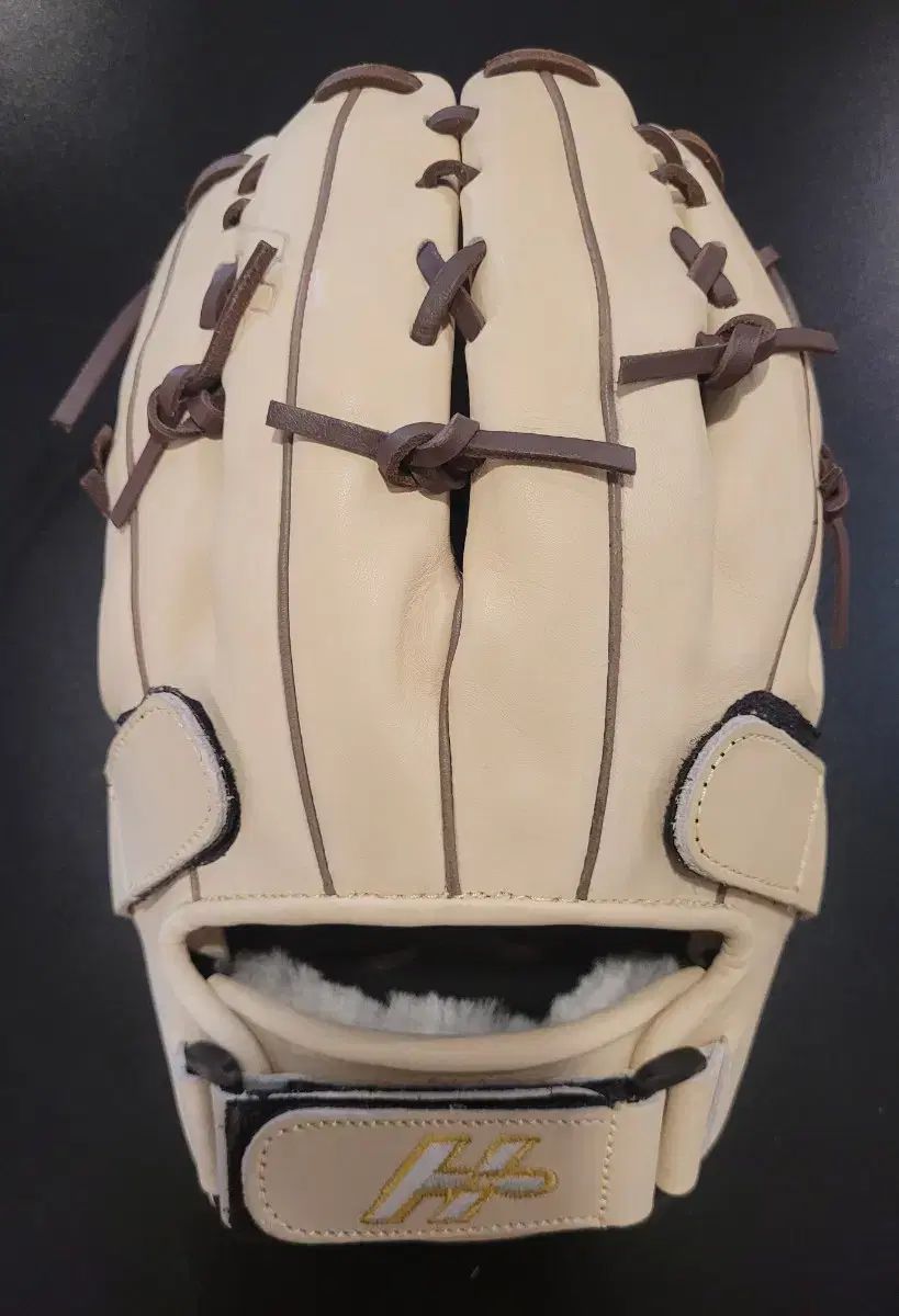  調教済み羊両手グローブ キャメル その他 グローブ