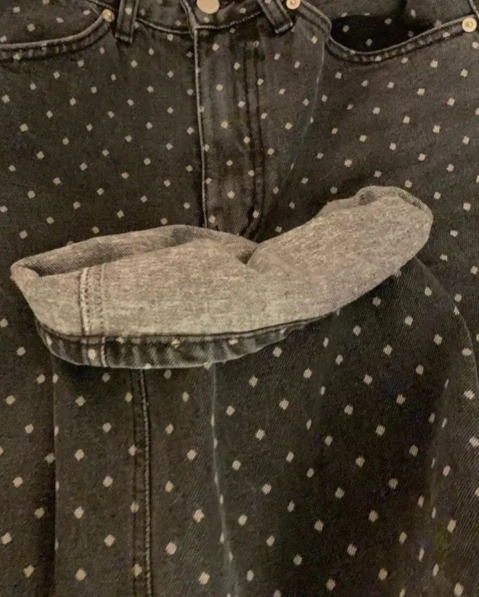 ブラックデニム