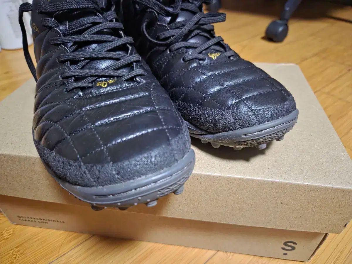 アスレタ オーヘイ サッカーシューズ 260