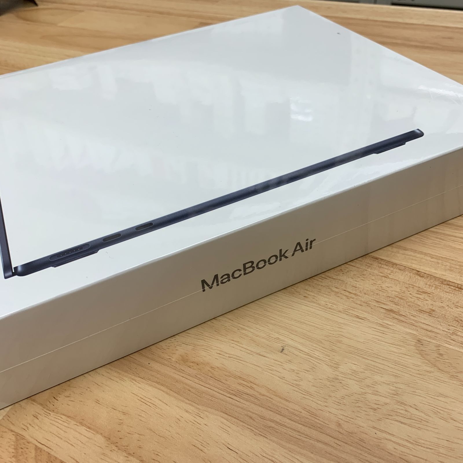 新品、未開封 MacBook Air M2チップ 13インチ 16GB ミッドナイト 送料