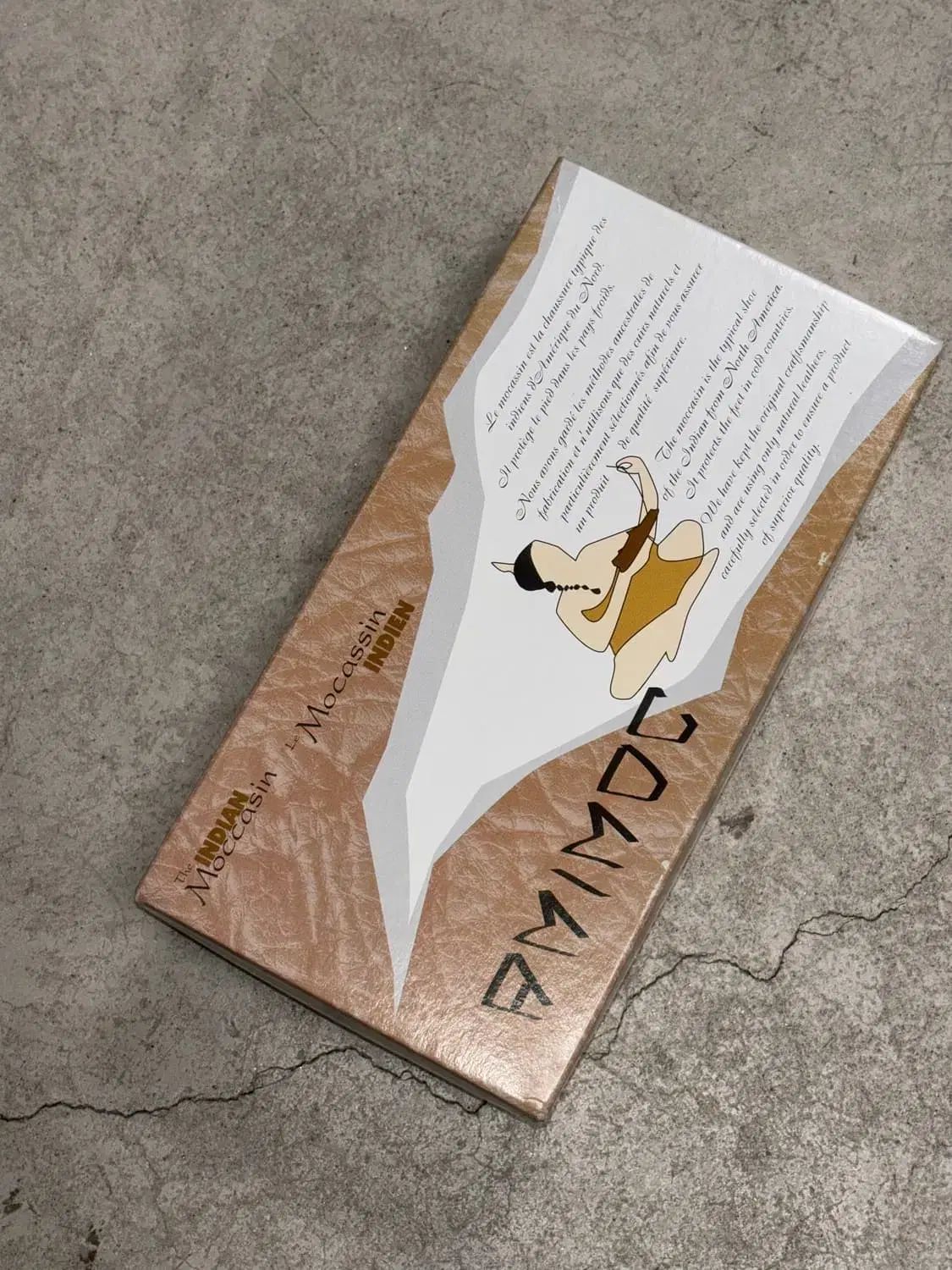 モカシンシューズ