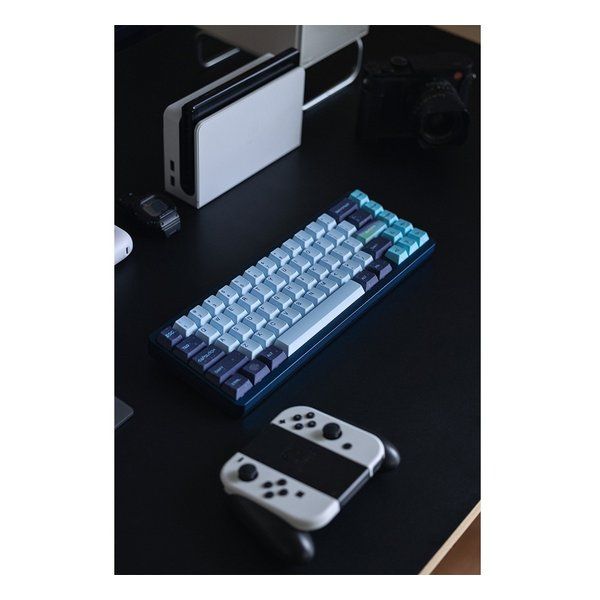  VARMILO アミロ VYU 67 ANSI Aurora Gg Mag White F vm a 111 gmwf 2662752 キーボード 周辺機器