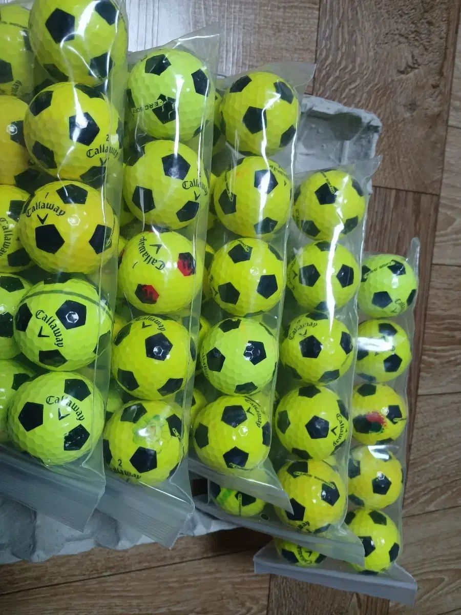 キャロウェイ ロストボール サッカーボール 50R 95 000 ONE