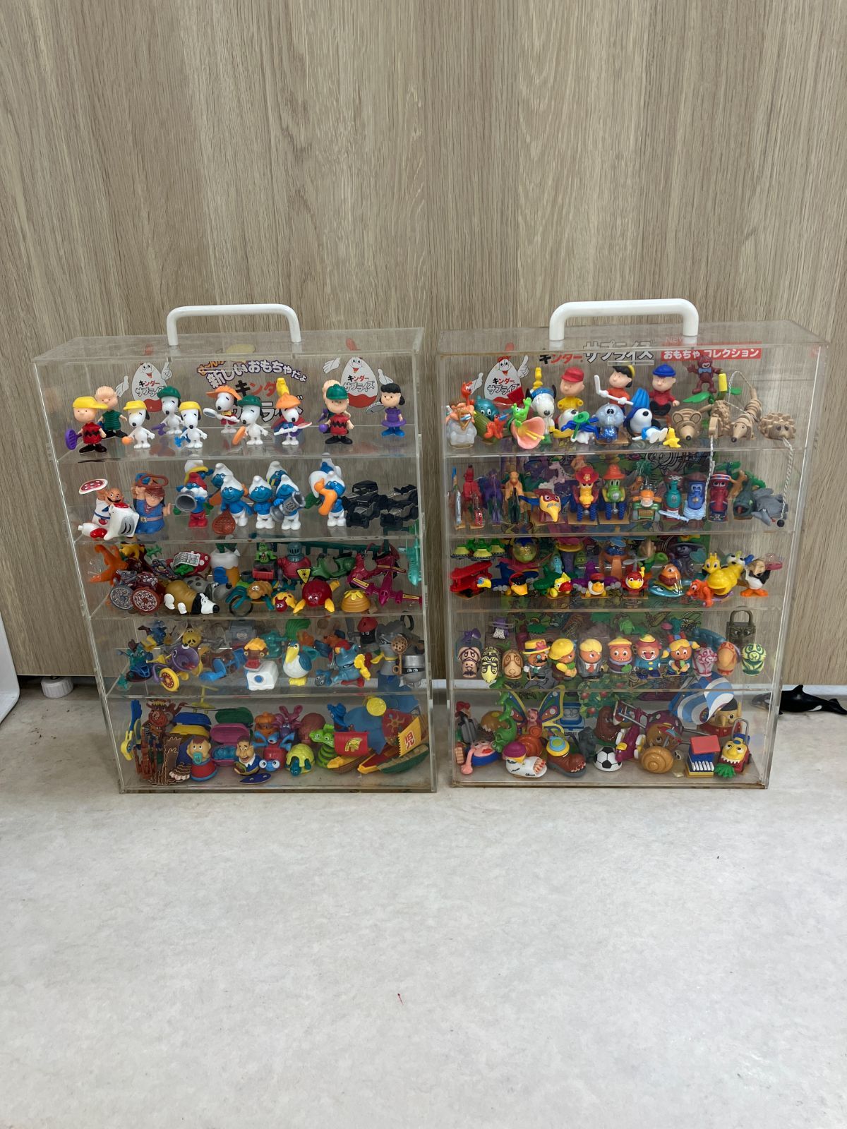 A【保管品】キンダーサプライズ おもちゃ アクリルケース入り キンダー