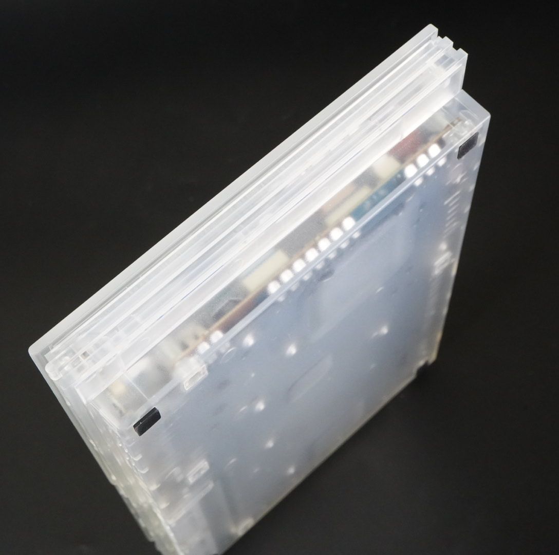 クリアホワイト外装