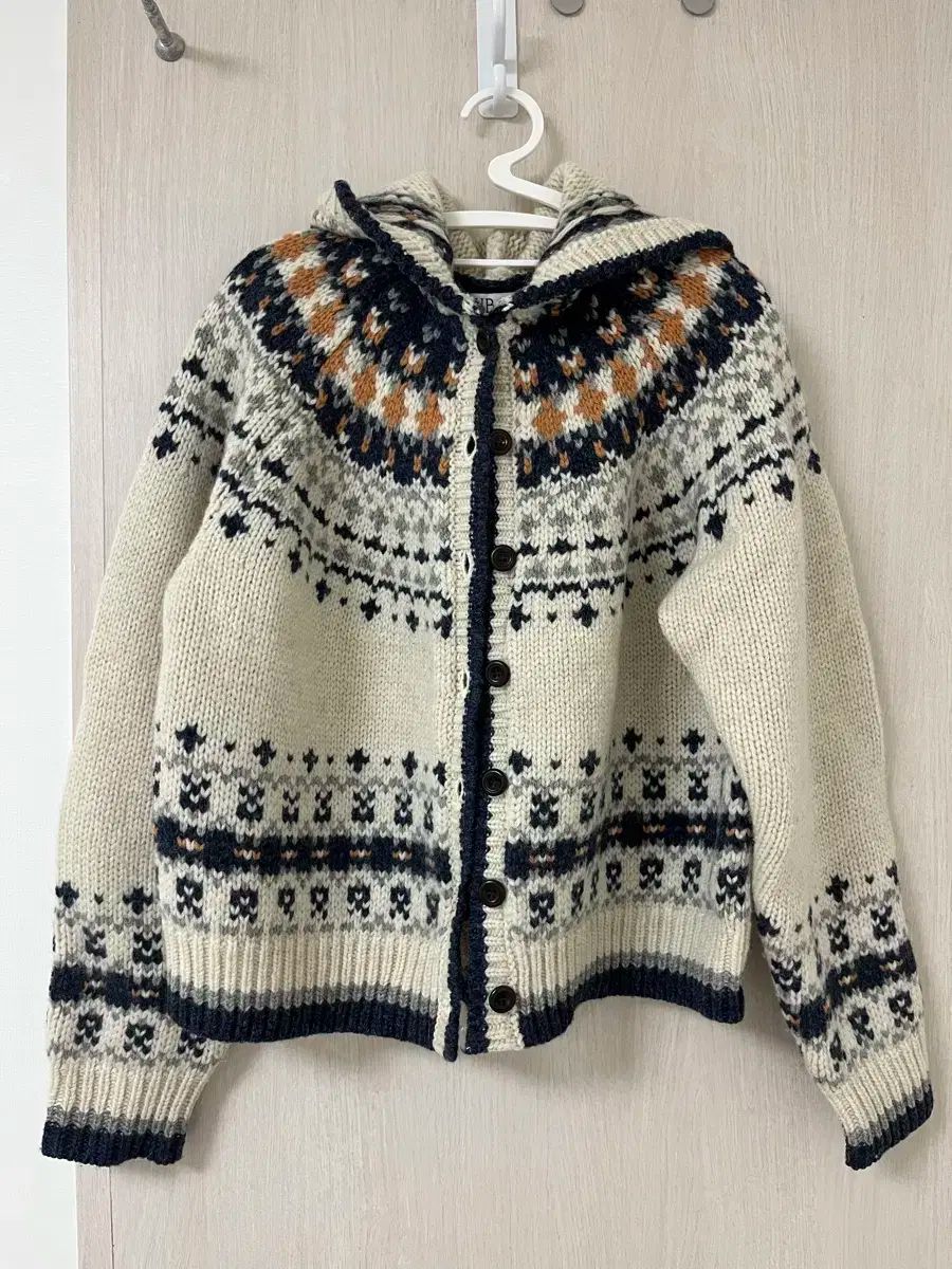 URAGO ジャカード WHOディ ガディガン