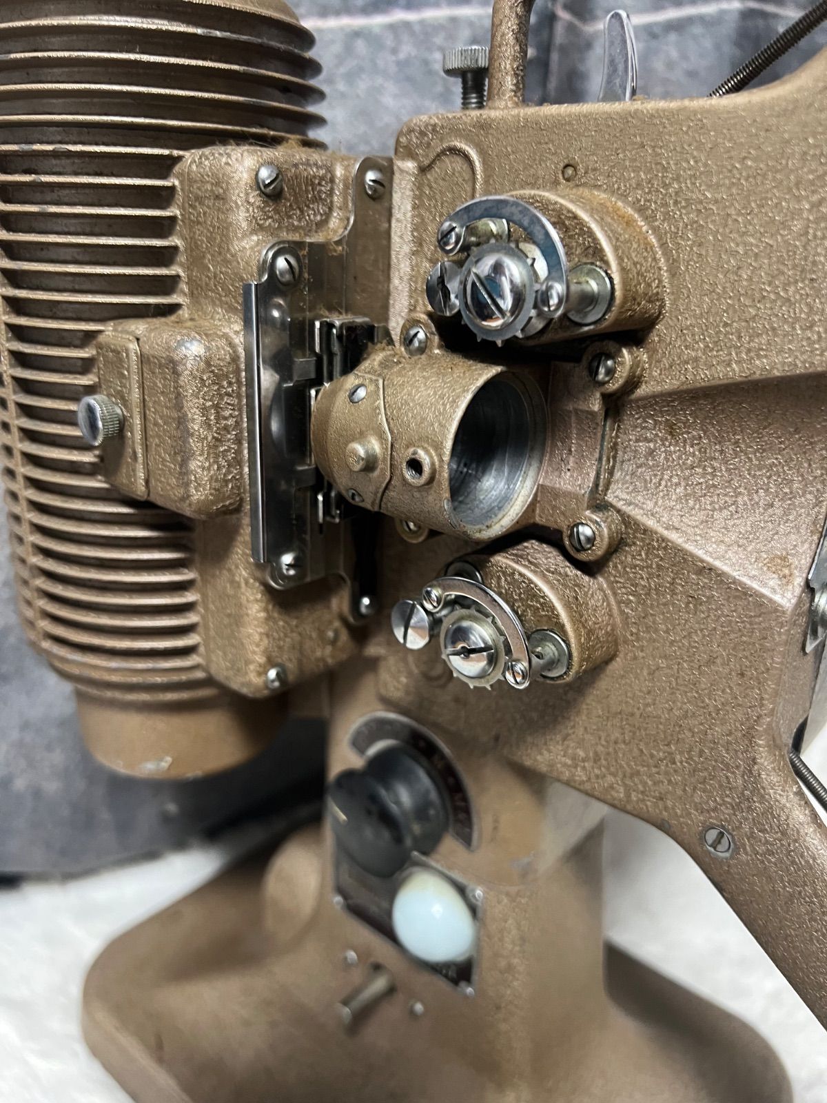 アンティーク 8ミリ映写機 cinemax 8K レトロ - メルカリ