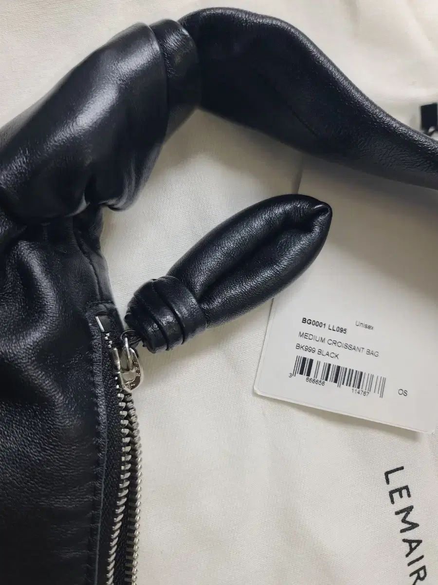  ルメール クルーアソン ブラック Mサイズ メッセンジャーバッグ ショルダーバッグ