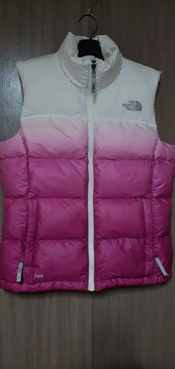 ノースフェイス ヌプシ ベスト 700